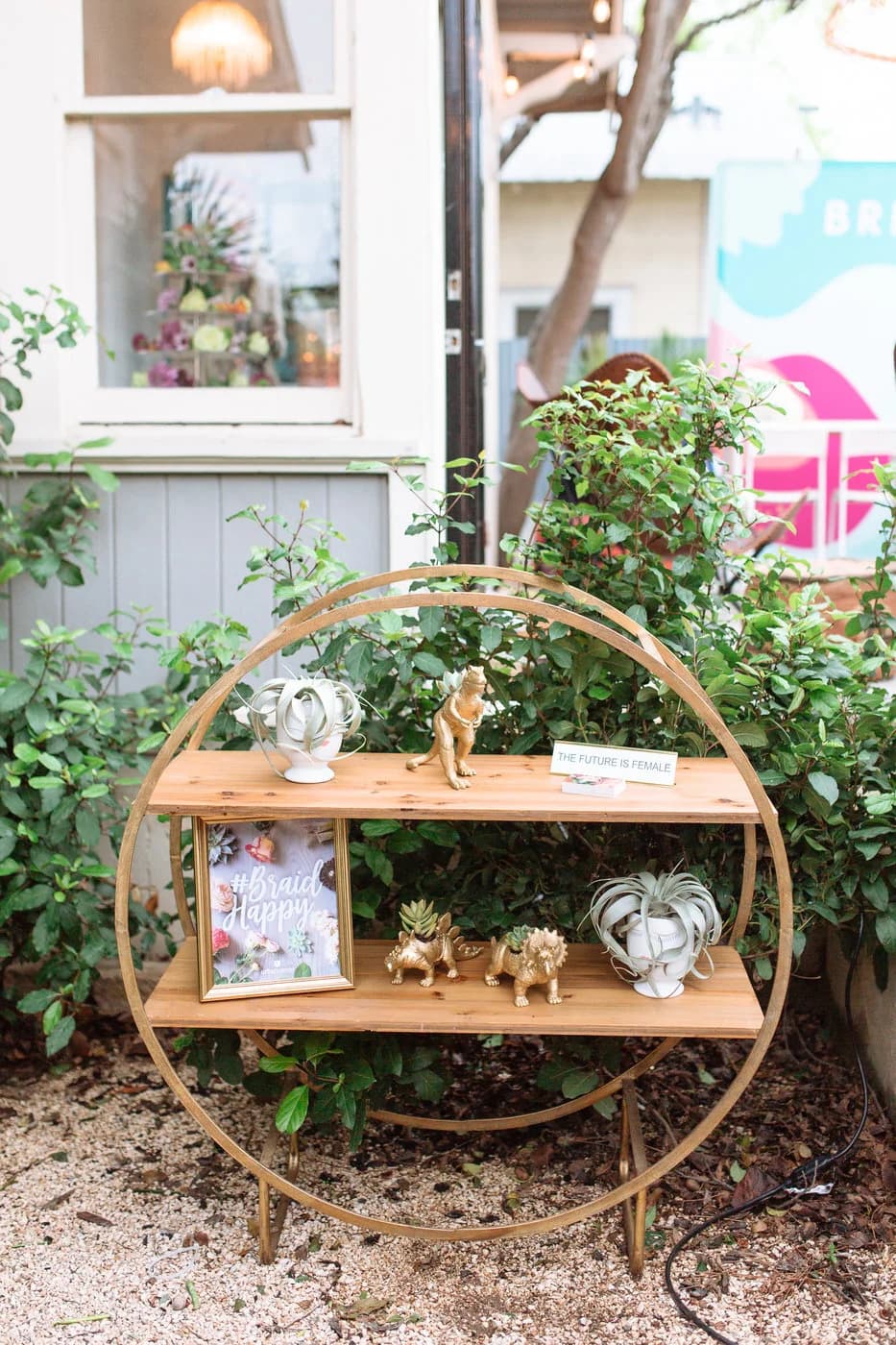 Stage florals — UrbanStems brand presence on the main speaker stage